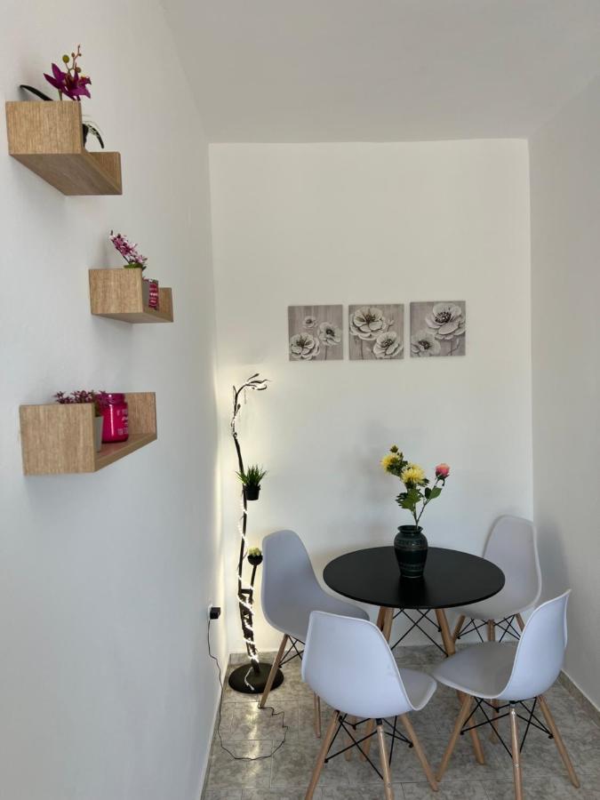 Pebble Apartments ماراثياس المظهر الخارجي الصورة