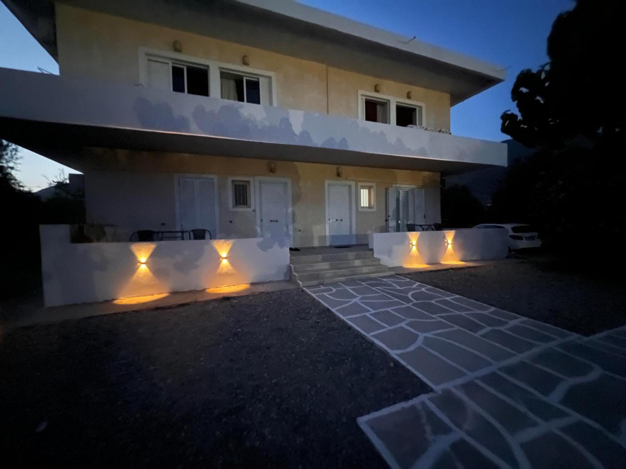 Pebble Apartments ماراثياس المظهر الخارجي الصورة